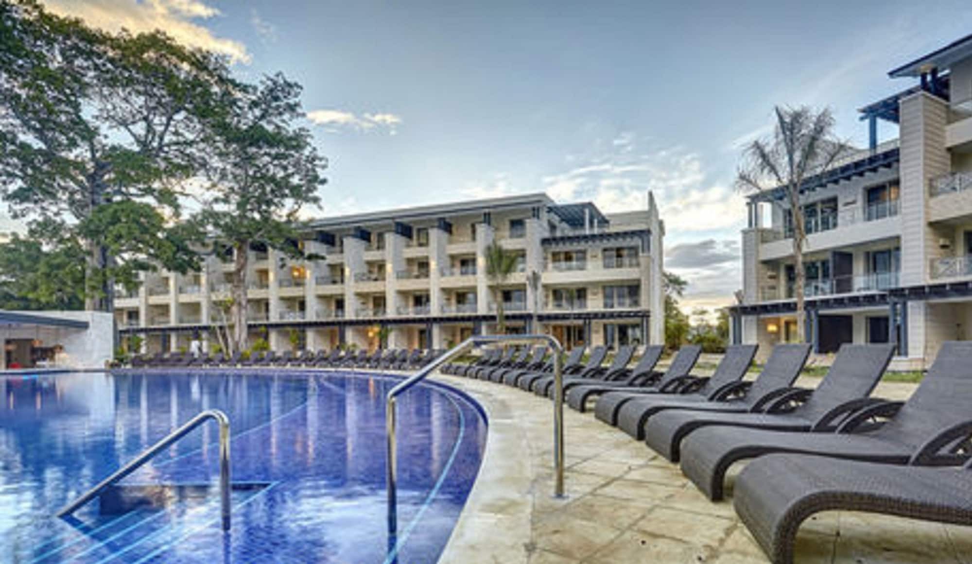 แกรนด์ ลิโด เนกริล โอ นาตูเรล รีสอร์ต - ออล อินคลูซีฟ Hotel ภายนอก รูปภาพ